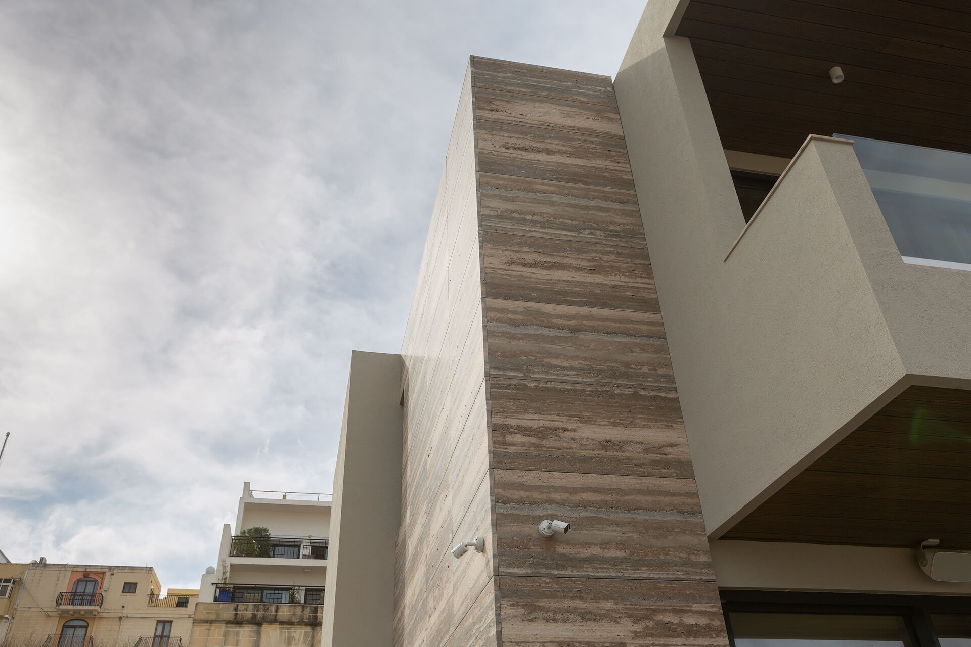 004 halmannvella travertine silver